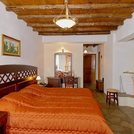 Chania Palace Hotell 4*